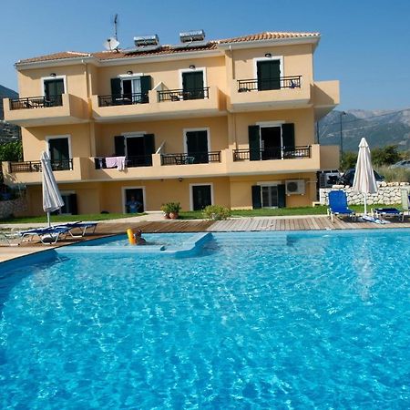 Calypso Luxury Studios Vasiliki  Ngoại thất bức ảnh
