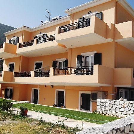 Calypso Luxury Studios Vasiliki  Ngoại thất bức ảnh