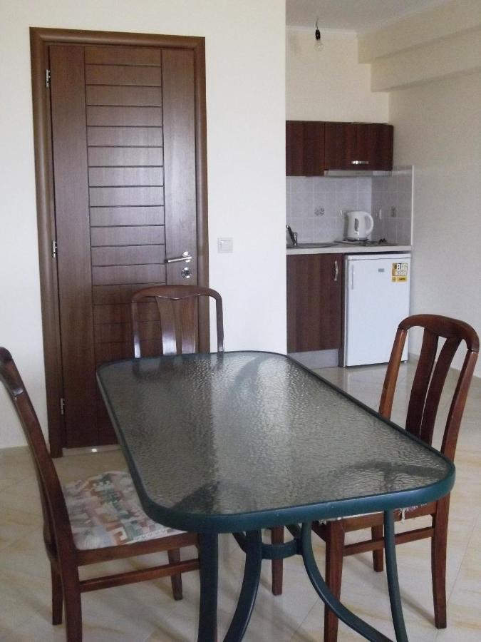 Calypso Luxury Studios Vasiliki  Phòng bức ảnh